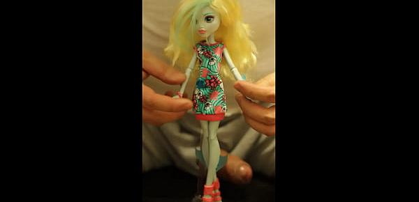  BEAUTIFUL Lagoona doll (Monster High) gets DRENCHED in CUM 19 TIMES